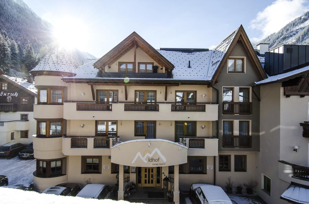 Hotel Idhof อิสชเกิล ภายนอก รูปภาพ